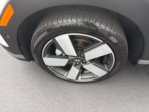 Certified 2024 Hyundai Santa Fe Limited AWD/4WD image 45