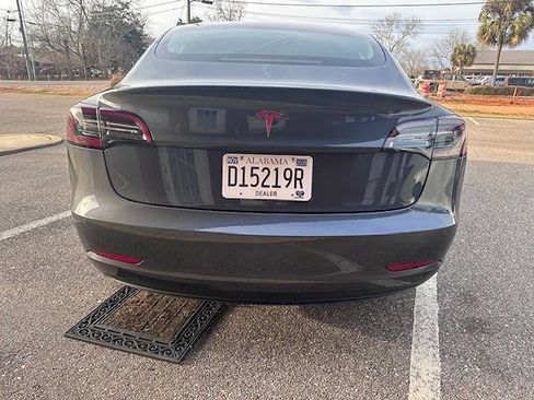 Used 2019 Tesla Model 3 Long Range image 8