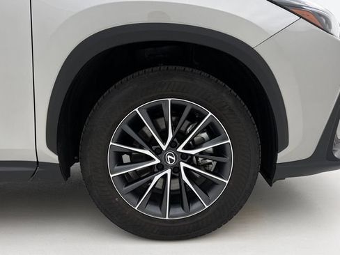 Certified 2025 Lexus NX 350 AWD w/ Accessory Package (2T) image 29