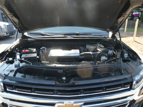 Used 2021 Chevrolet Tahoe LT AWD/4WD image 36
