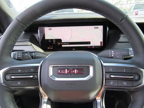 New 2026 GMC Acadia Elevation image 24