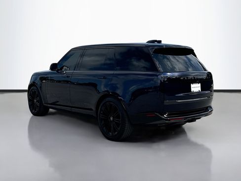 Used 2023 Land Rover Range Rover Long Wheelbase Autobiography AWD/4WD image 3