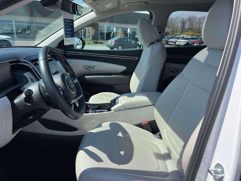 Used 2023 Hyundai Tucson SEL w/ Convenience Package image 16