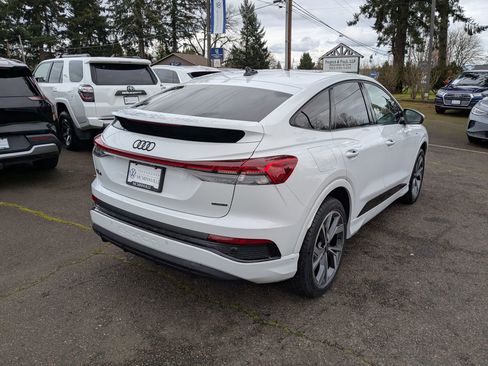 Used 2023 Audi Q4 e-tron Premium Plus w/ Premium Plus image 5