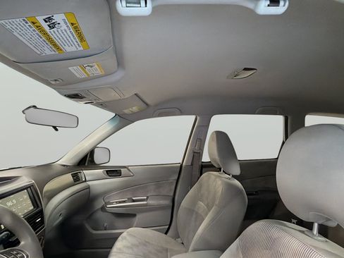 Used 2010 Subaru Forester 2.5X AWD/4WD image 31