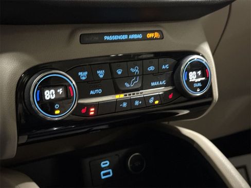 Used 2021 Ford Escape SEL w/ Technology Package image 15