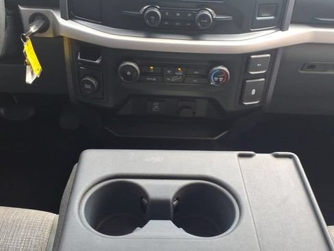 Used 2023 Ford F150 XLT RWD image 12
