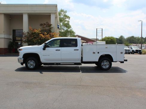 Used 2024 Chevrolet Silverado 2500 W/T w/ WT Convenience Package AWD/4WD image 11