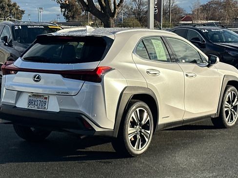 Certified 2020 Lexus UX 250h w/ Premium Package image 4