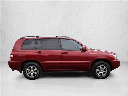 Used 2004 Toyota Highlander 4WD V6 image 4