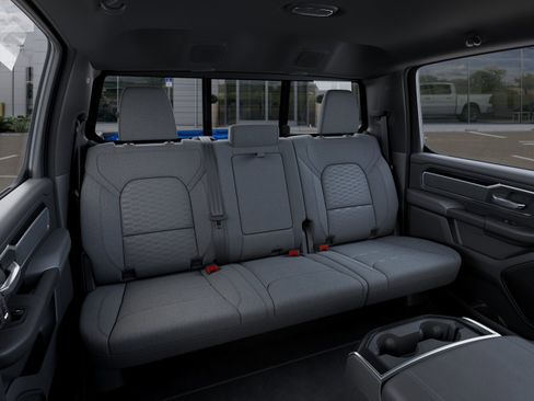 New 2026 RAM 1500 4x4 Crew Cab image 15