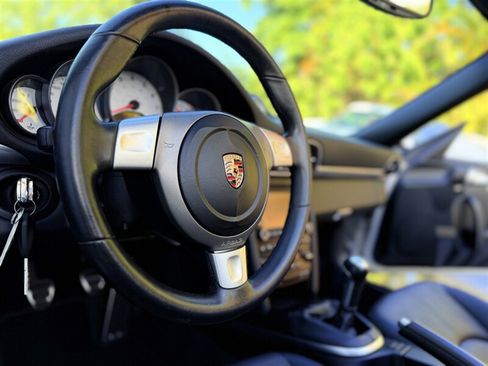 Used 2009 Porsche 911 Carrera 4S AWD/4WD image 28