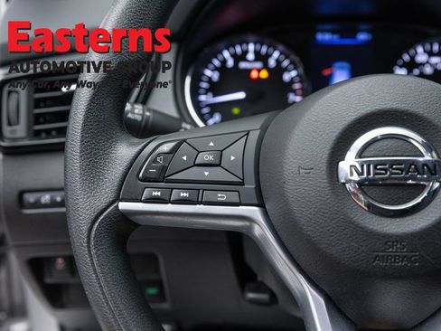 Used 2020 Nissan Rogue Sport S AWD/4WD image 14