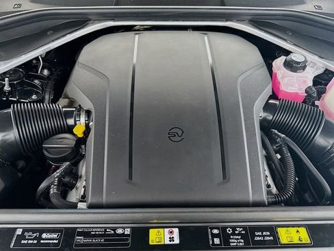 New 2026 Land Rover Range Rover Sport SV AWD/4WD image 32
