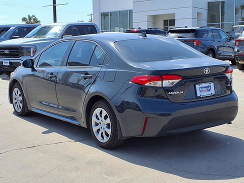 Used 2026 Toyota Corolla LE image 5