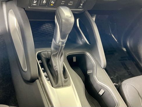 Used 2023 Nissan Frontier SV w/ SV Convenience Package image 16