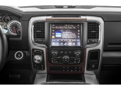 Certified 2018 RAM 1500 Laramie w/ Convenience Group AWD/4WD image 10