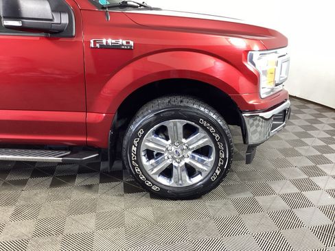 Used 2019 Ford F150 XLT w/ Equipment Group 302A Luxury AWD/4WD image 9