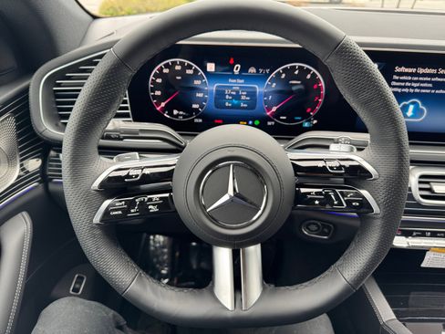 New 2026 Mercedes-Benz GLE 450 4MATIC Coupe image 9