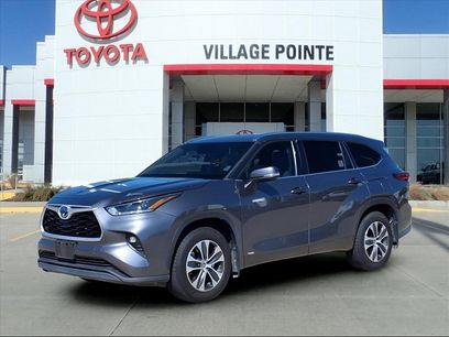 Used 2021 Toyota Highlander XLE