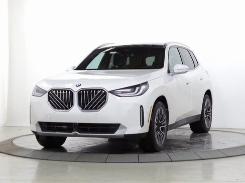 Used 2026 BMW X3 xDrive30 w/ Premium Package AWD/4WD image 3