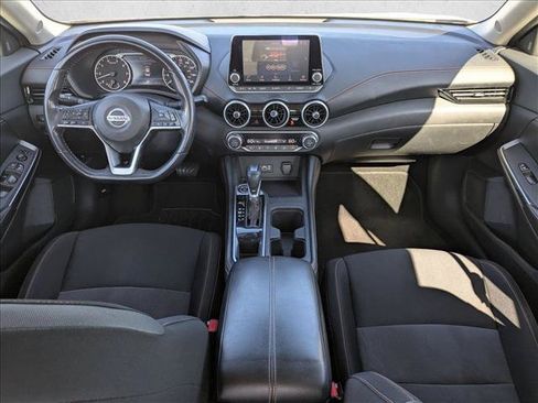 Used 2021 Nissan Sentra SR FWD image 14