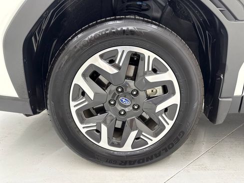 Used 2026 Subaru Forester Premium AWD/4WD image 10