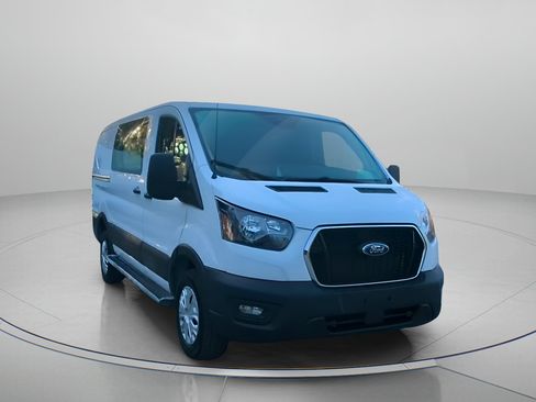 Certified 2025 Ford Transit 250 Low Roof w/ Exterior Upgrade Package RWD image 4