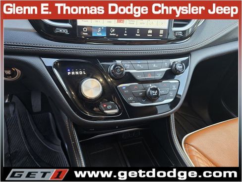 Used 2024 Chrysler Pacifica Pinnacle image 17