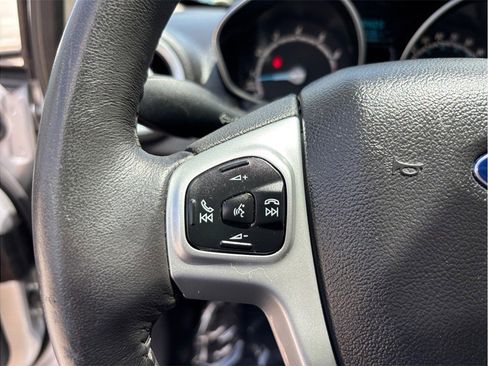 Used 2015 Ford Fiesta SE w/ Equipment Group 201A FWD image 20