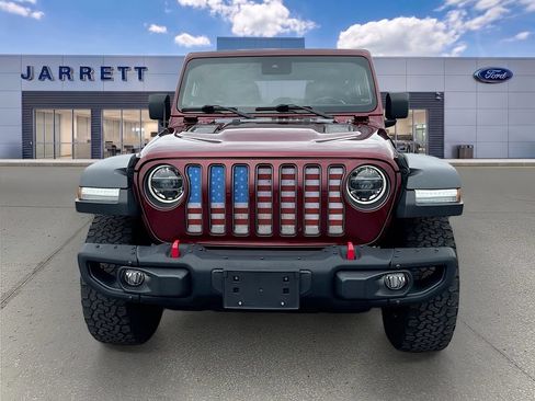 Used 2021 Jeep Wrangler Unlimited Rubicon AWD/4WD image 2