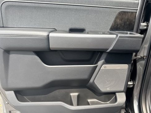 New 2025 Ford F350 Lariat w/ Lariat Ultimate Package image 18