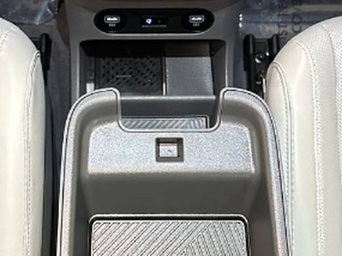 Used 2024 Hyundai Ioniq 5 Limited RWD image 37