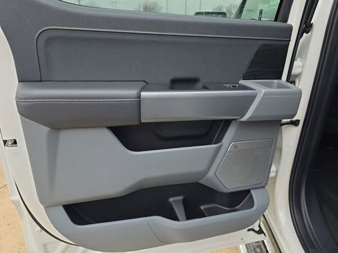 New 2025 Ford F150 Lariat w/ Equipment Group 501A Mid image 27