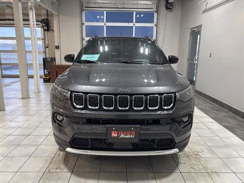 Used 2023 Jeep Compass Limited image 6