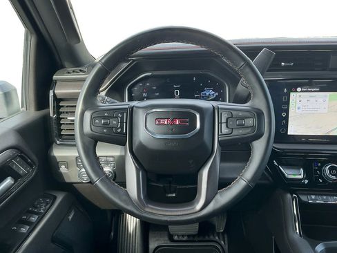 Used 2025 GMC Sierra 2500 AT4 w/ AT4 Premium Plus Package AWD/4WD image 18