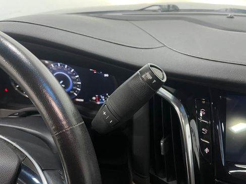 Used 2016 Cadillac Escalade ESV Luxury image 25