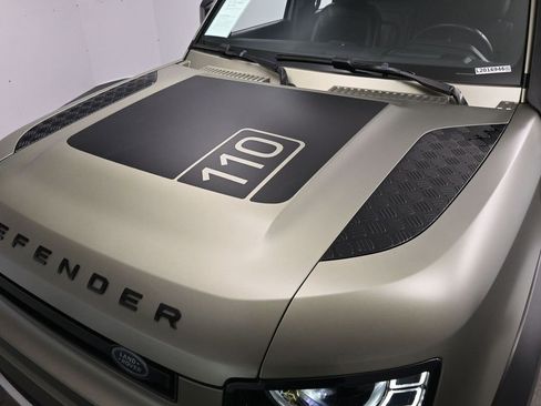 Used 2020 Land Rover Defender 110 HSE image 44
