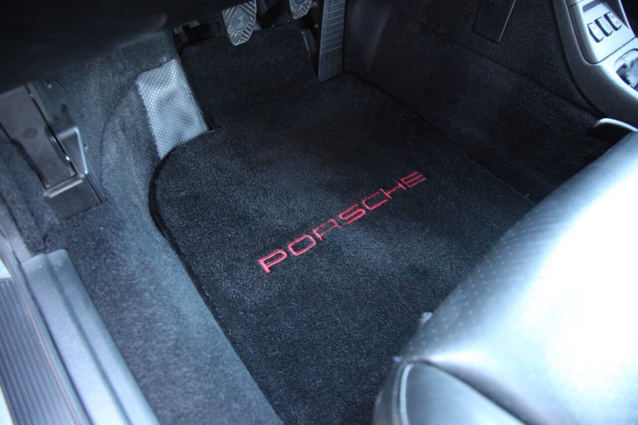 Used 1996 Porsche 911 GT3 RS image 56