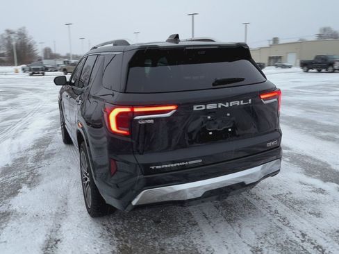 New 2026 GMC Terrain Denali w/ LPO, Floor Liner Package image 7