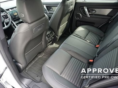 Used 2025 Land Rover Discovery Sport Dynamic SE AWD/4WD image 29