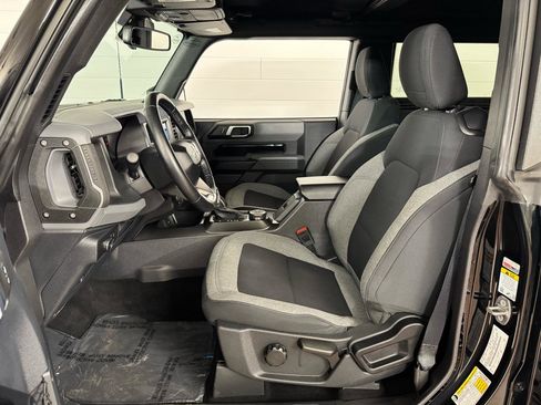 Used 2022 Ford Bronco Big Bend image 12