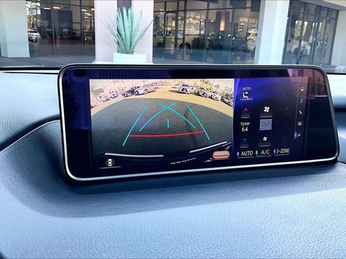 Used 2018 Lexus RX 350L Luxury w/ Accessory Package FWD image 25