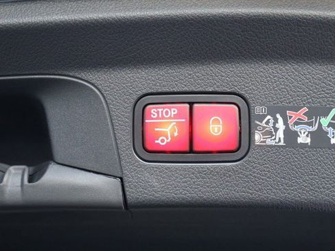 Certified 2026 Mercedes-Benz GLE 450 4MATIC Coupe image 18