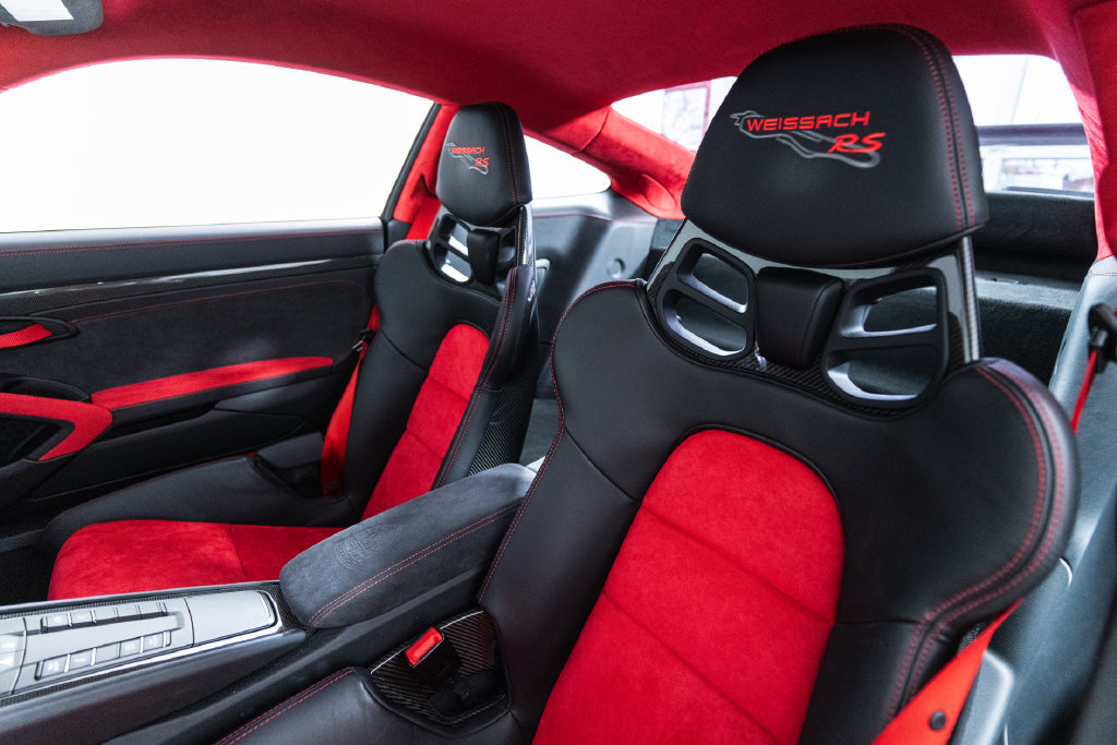 Certified 2018 Porsche 911 GT2 RS RWD image 34
