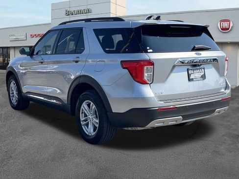 Used 2023 Ford Explorer XLT w/ Equipment Group 202A AWD/4WD image 5
