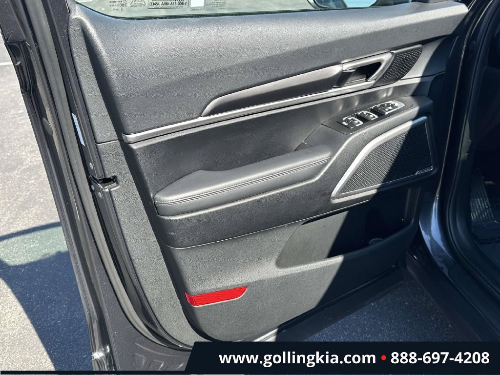 Certified 2024 Kia Telluride S w/ S Sunroof Package AWD/4WD image 15