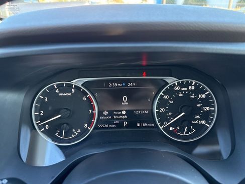 Used 2021 Nissan Rogue SV image 28