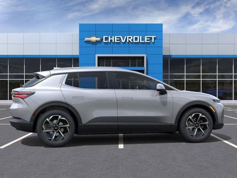 New 2026 Chevrolet Equinox EV LT w/ LPO, All-Weather Mat Package AWD/4WD image 29