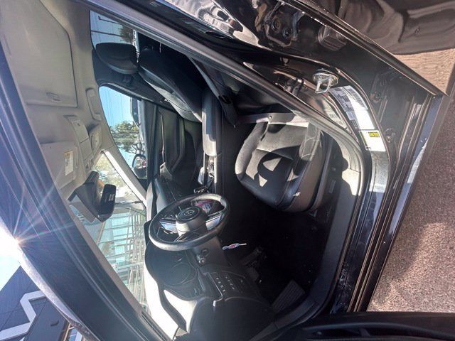 Used 2022 MAZDA MAZDA3 s AWD/4WD image 2